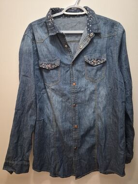 Denim Button-Up Blouae with Printed Trim - Blue
